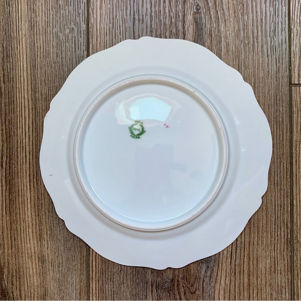 Oeg royal austria Hand Painted Plate Victorian Style 8” - Picture 9 of 14